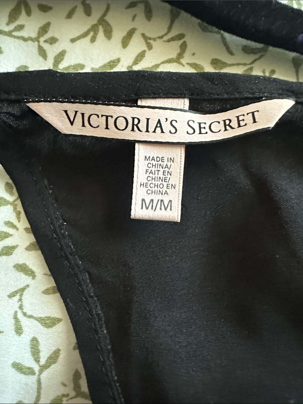 Victoria's Secret Black Crochet-Sleeve V-Back Swim Coverup Tunic - Picture 11 of 12